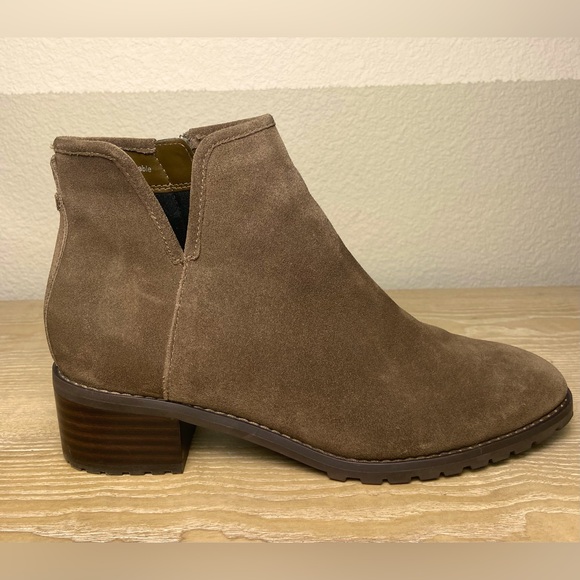 Blondo’ Sawyer Waterproof Ankle Boots Brown Leather Inside Zipper Almond Toe - Picture 4 of 8